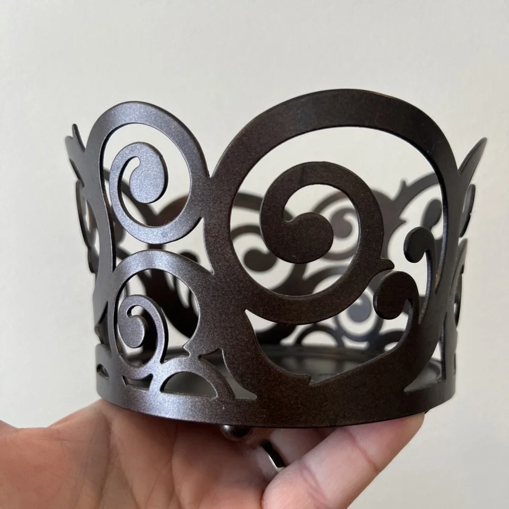 PartyLite‎ Rustic Swirl 3 Wick Candle Jar Holder Antique Bronze 2013 Retired EUC - Picture 5 of 9